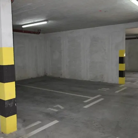 Macadamia Apartment With Garage Parking Split Exterior foto