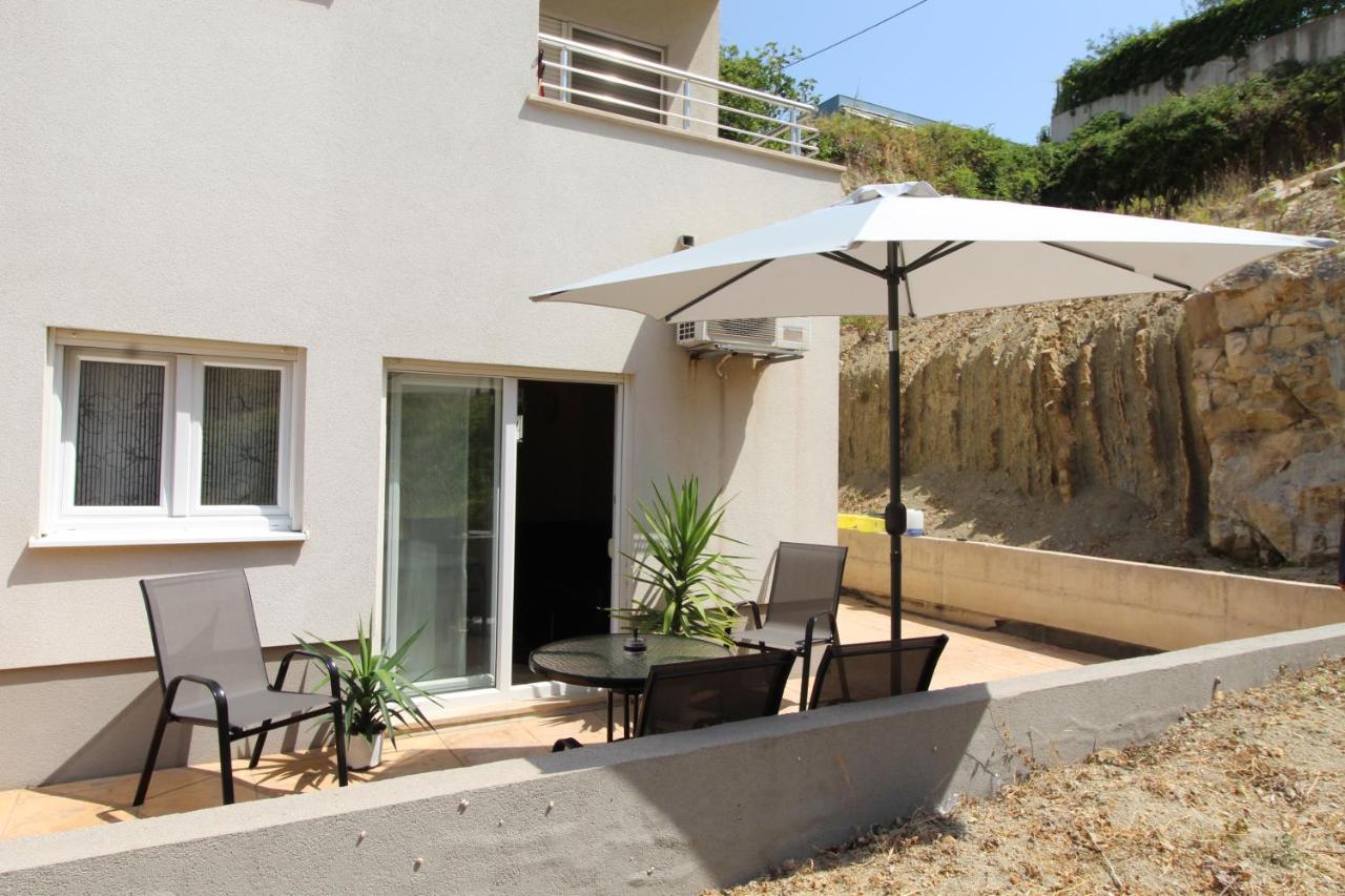 Macadamia With Garage Parking Apartment *